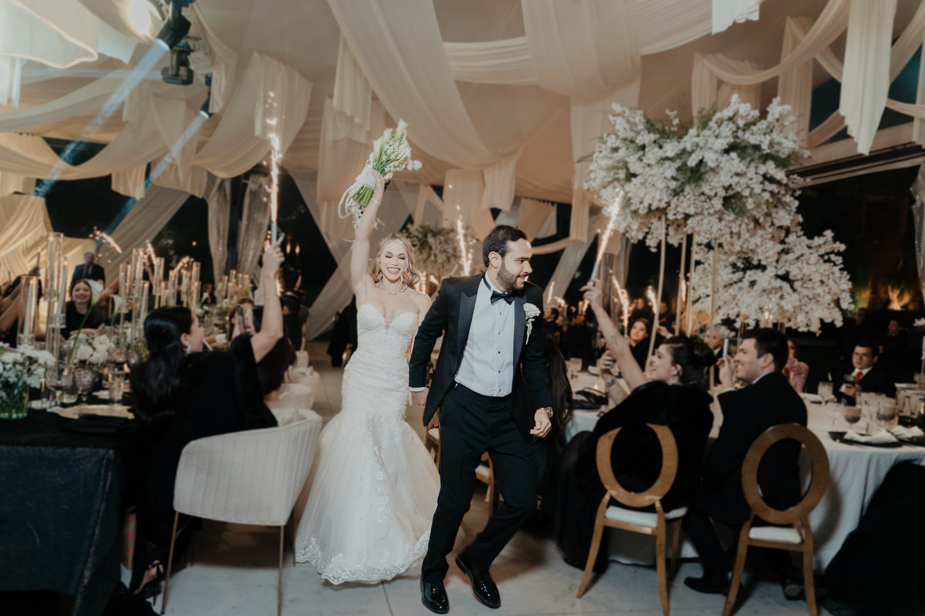 Boda de Kania & Carlos — Alfredo Martínez Foto