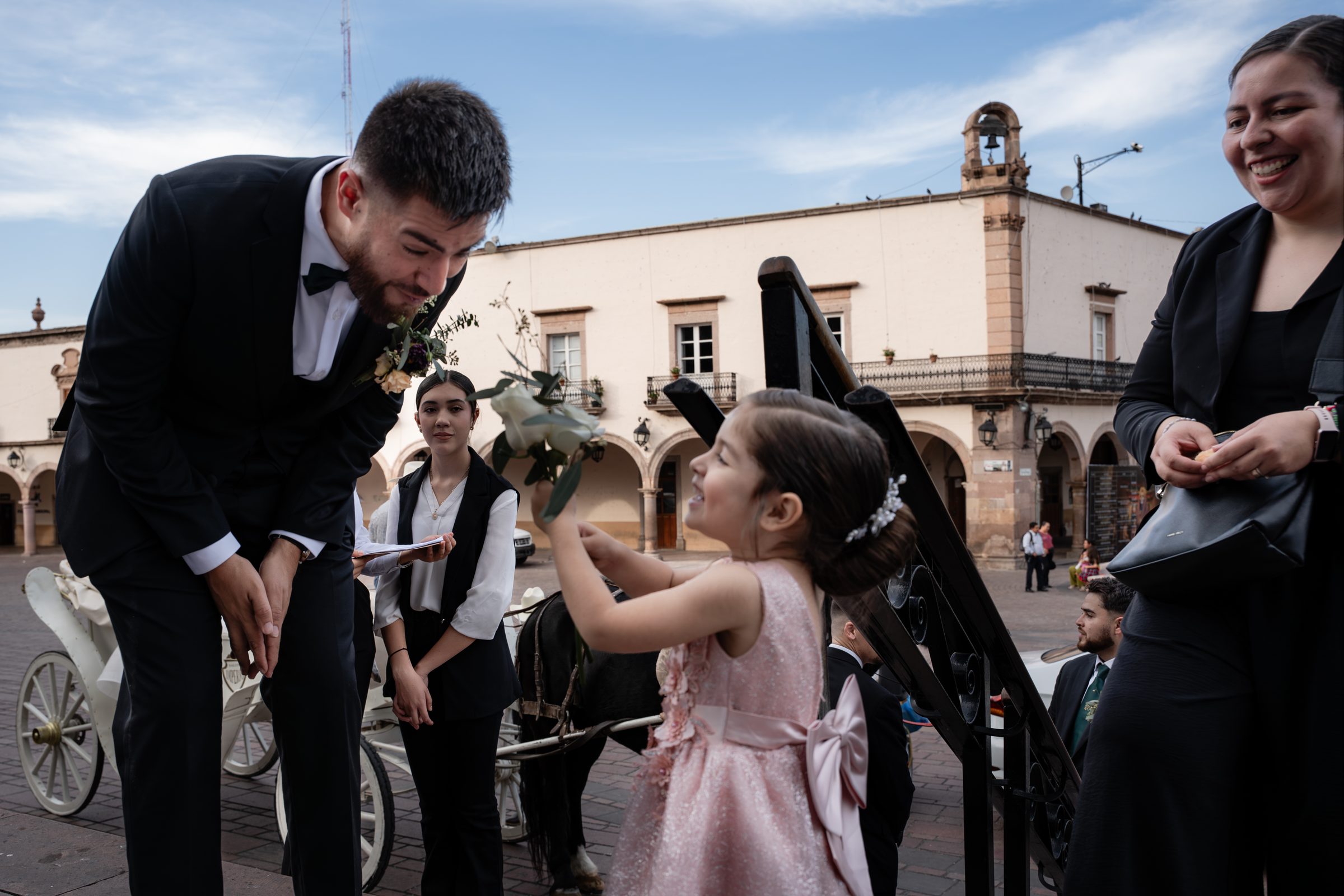 Detalles de boda: anillos, zapatos y joyería — Alfredo Martínez Foto