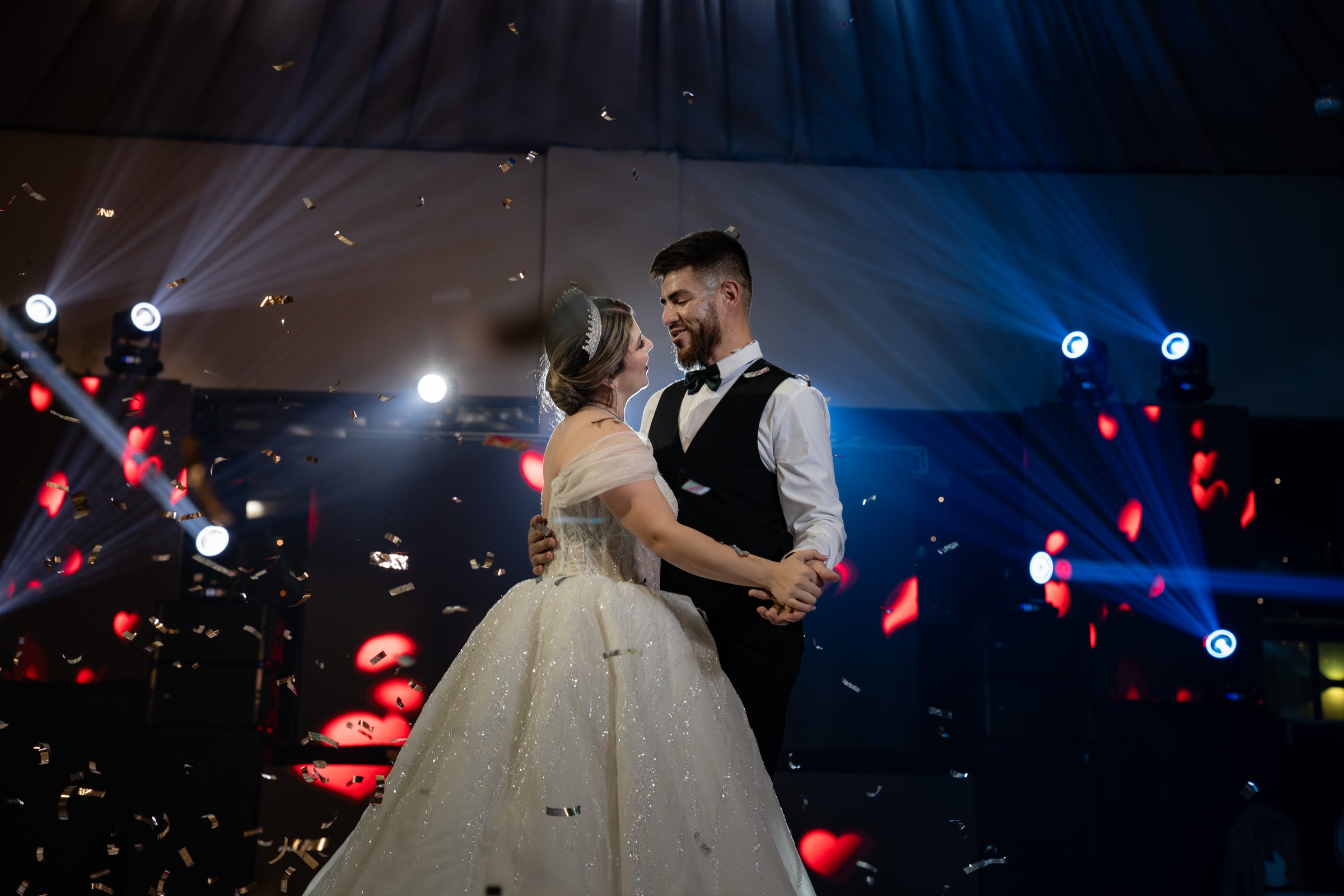 Detalles de boda: anillos, zapatos y joyería — Alfredo Martínez Foto